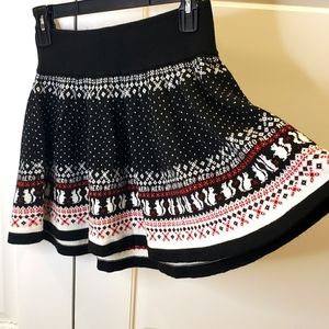 NWOT Holiday skirt